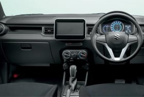 Black Interior_Instrument Panel_HYBRID MG.jpg
